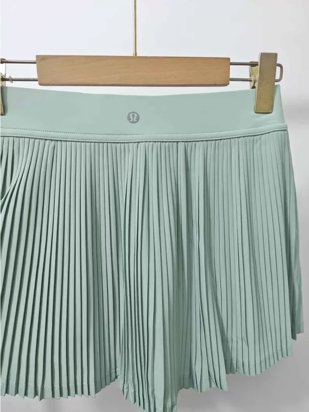 lululemon athletica Women's Pleated Mini Skirt in Sage Green - Picture 4 of 5